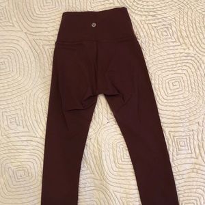 Lululemon cropped leggings, Merlot, Size 2